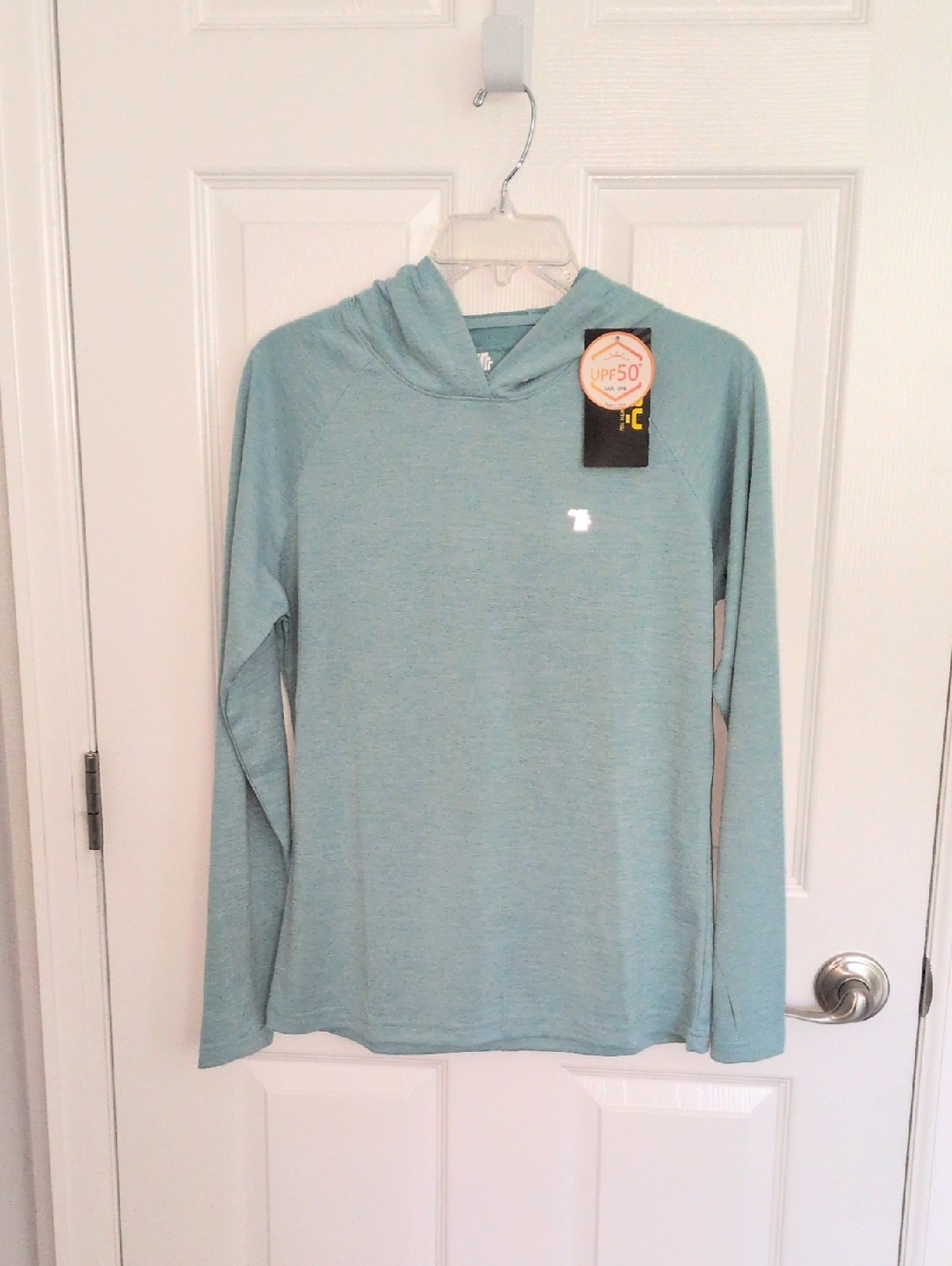 NWT TBY Women's Long Sleeve Hooded Sun Tee - S